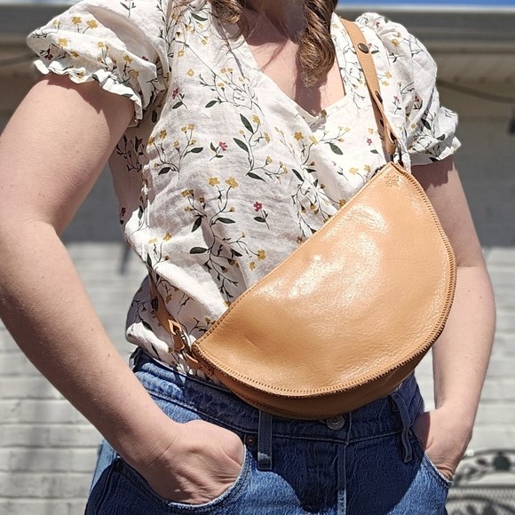 Lyons Leather Co Biggie Bee - Picture 2 of 9